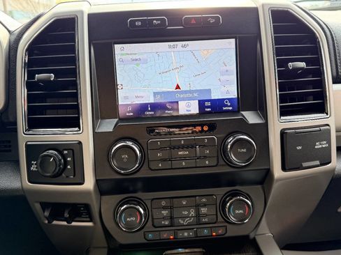 Used 2021 Ford F250 Lariat w/ Lariat Value Package image 34