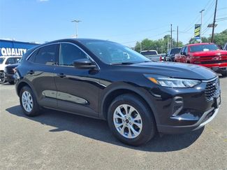 New 2024 Ford Escape Active w/ Tech Pack #2 image 1