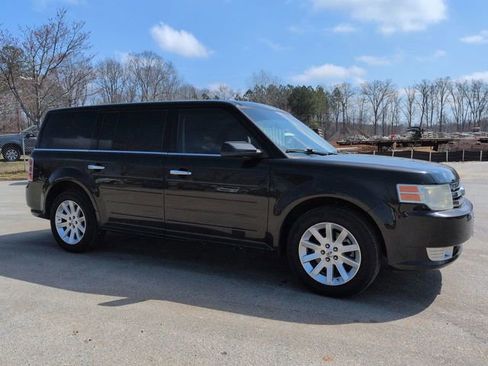 Used 2011 Ford Flex SEL image 2