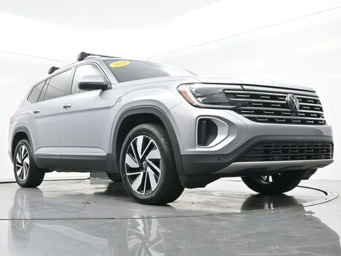 Used 2024 Volkswagen Atlas SEL image 51