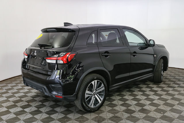 Used 2025 Mitsubishi Outlander Sport ES AWD/4WD image 12