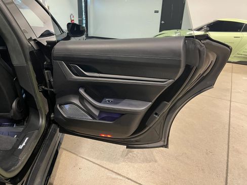 Used 2023 Porsche Taycan Turbo S image 40