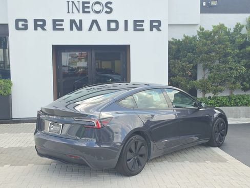Used 2025 Tesla Model 3 Long Range RWD image 3