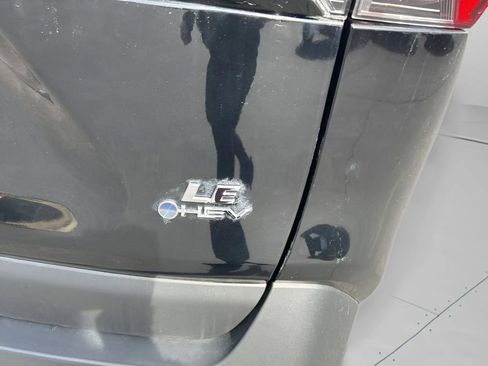 Used 2025 Toyota RAV4 LE image 14