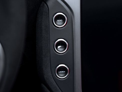 Used 2024 McLaren 750S Spider RWD image 57