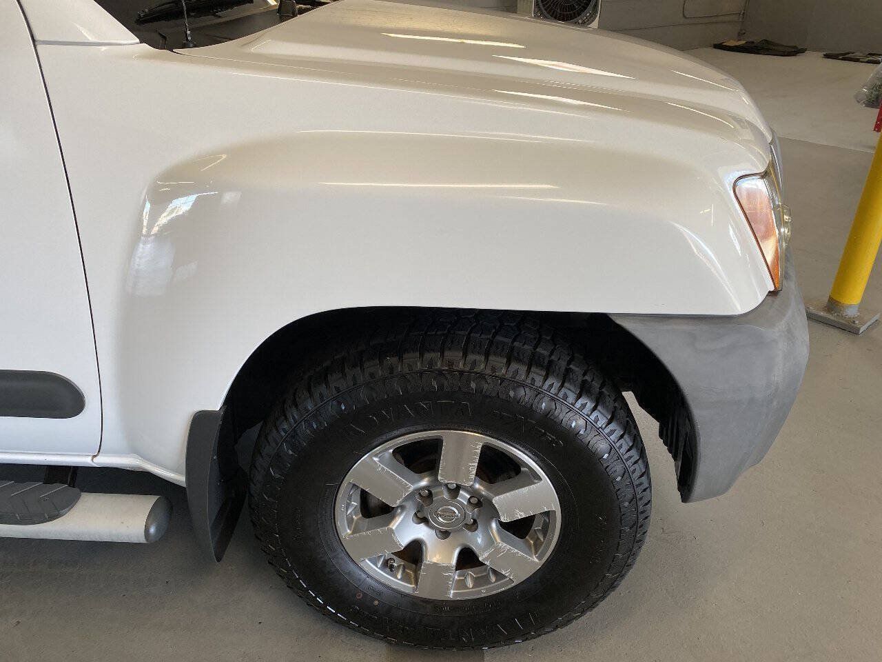 Used 2012 Nissan Xterra PRO-4X w/ Pro-4x Leather Pkg AWD/4WD image 10