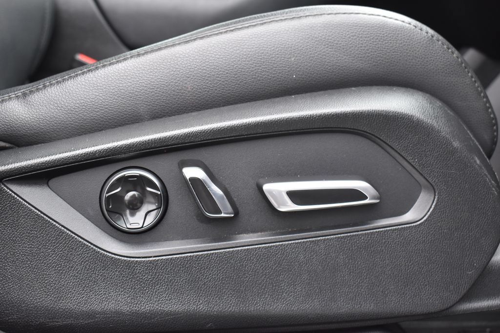 Used 2020 Acura RDX FWD image 25