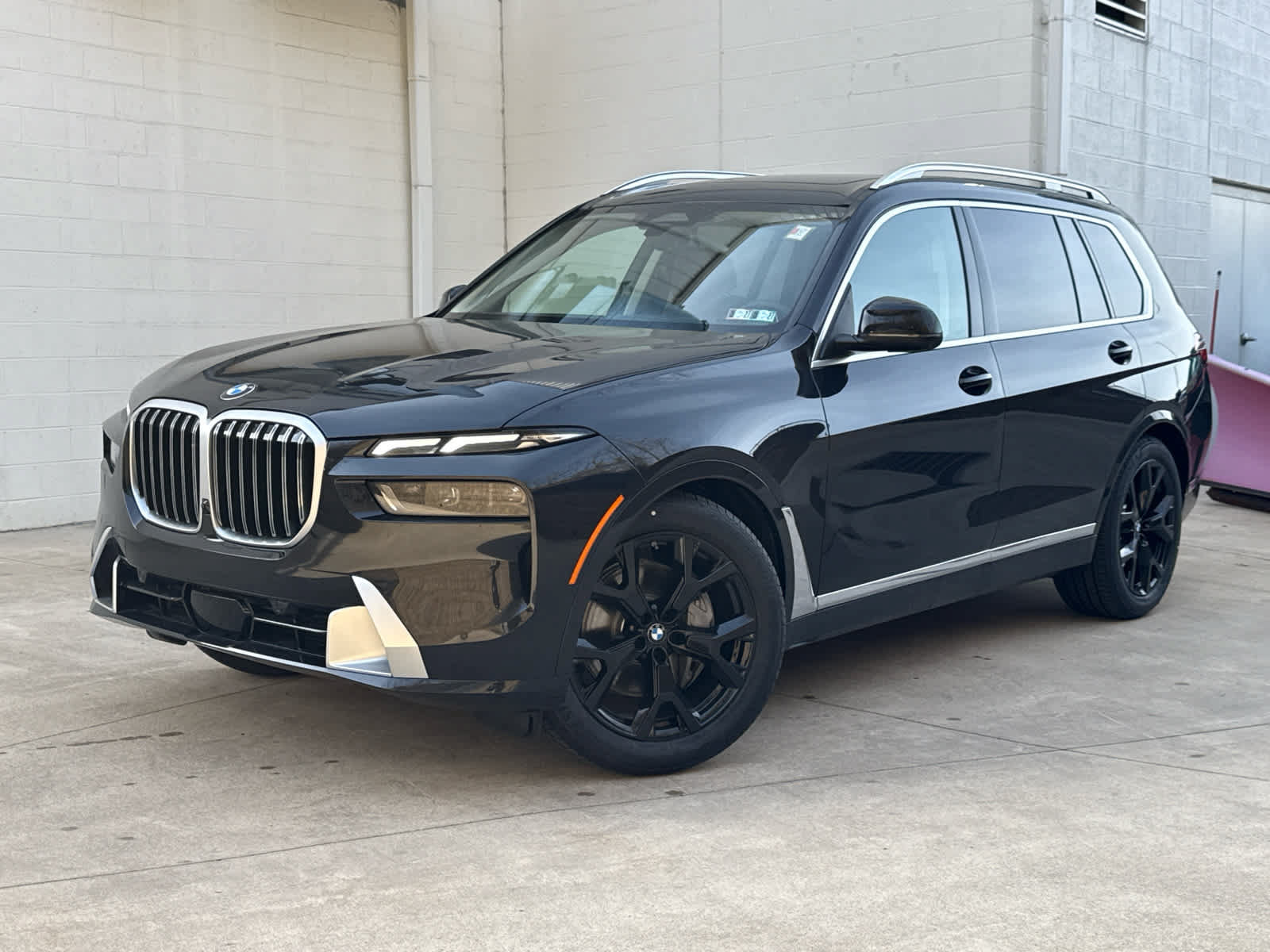 Used 2026 BMW X7 xDrive40i w/ Premium Package AWD/4WD image 1