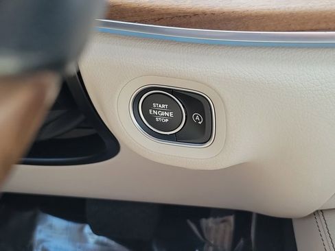 Used 2022 Mercedes-Benz GLS 450 4MATIC image 29