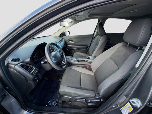Used 2021 Honda HR-V EX image 18