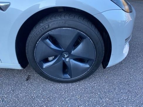 Used 2020 Tesla Model 3 Long Range image 24