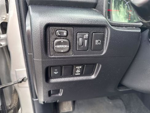 Used 2021 Toyota 4Runner SR5 Premium RWD image 23