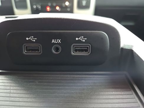 Used 2018 RAM 2500 Big Horn w/ Harvest Edition image 38