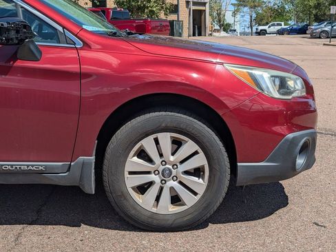 Used 2016 Subaru Outback 2.5i Premium AWD/4WD image 9