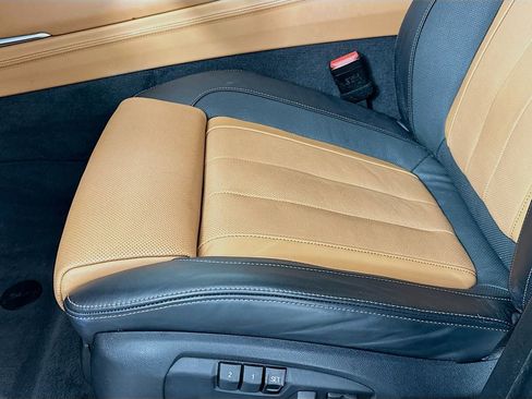 Used 2019 BMW X6 xDrive35i w/ M Sport Package image 20