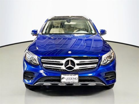 Used 2017 Mercedes-Benz GLC 300 image 2