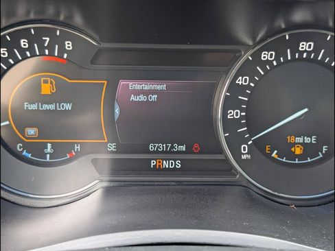 Used 2016 Lincoln MKZ FWD image 9