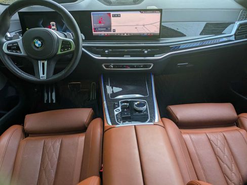 Certified 2025 BMW X5 M60i AWD/4WD image 17