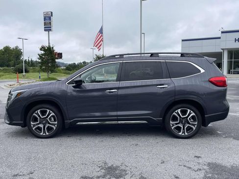 Used 2024 Subaru Ascent Touring AWD/4WD image 27