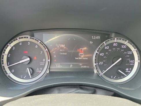 Used 2022 Toyota Highlander Platinum AWD/4WD image 13