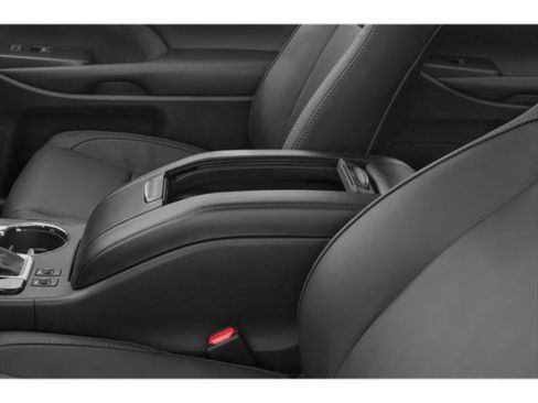 Used 2019 Toyota Highlander XLE AWD/4WD image 15