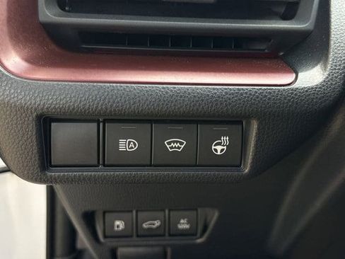 Used 2024 Toyota Prius Prime Premium w/ Advanced Technology Package FWD image 24