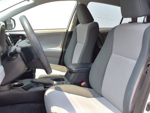 Used 2013 Toyota RAV4 LE w/ Preferred Accessory Pkg AWD/4WD image 11