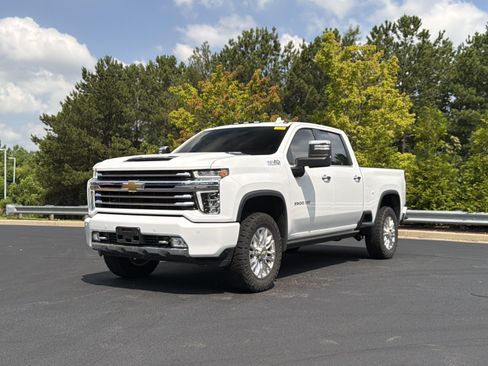 Used 2022 Chevrolet Silverado 3500 High Country w/ Z71 Off-Road Package AWD/4WD image 11