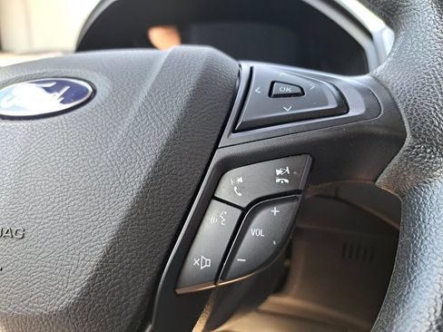 Used 2016 Ford Edge SE AWD/4WD image 18