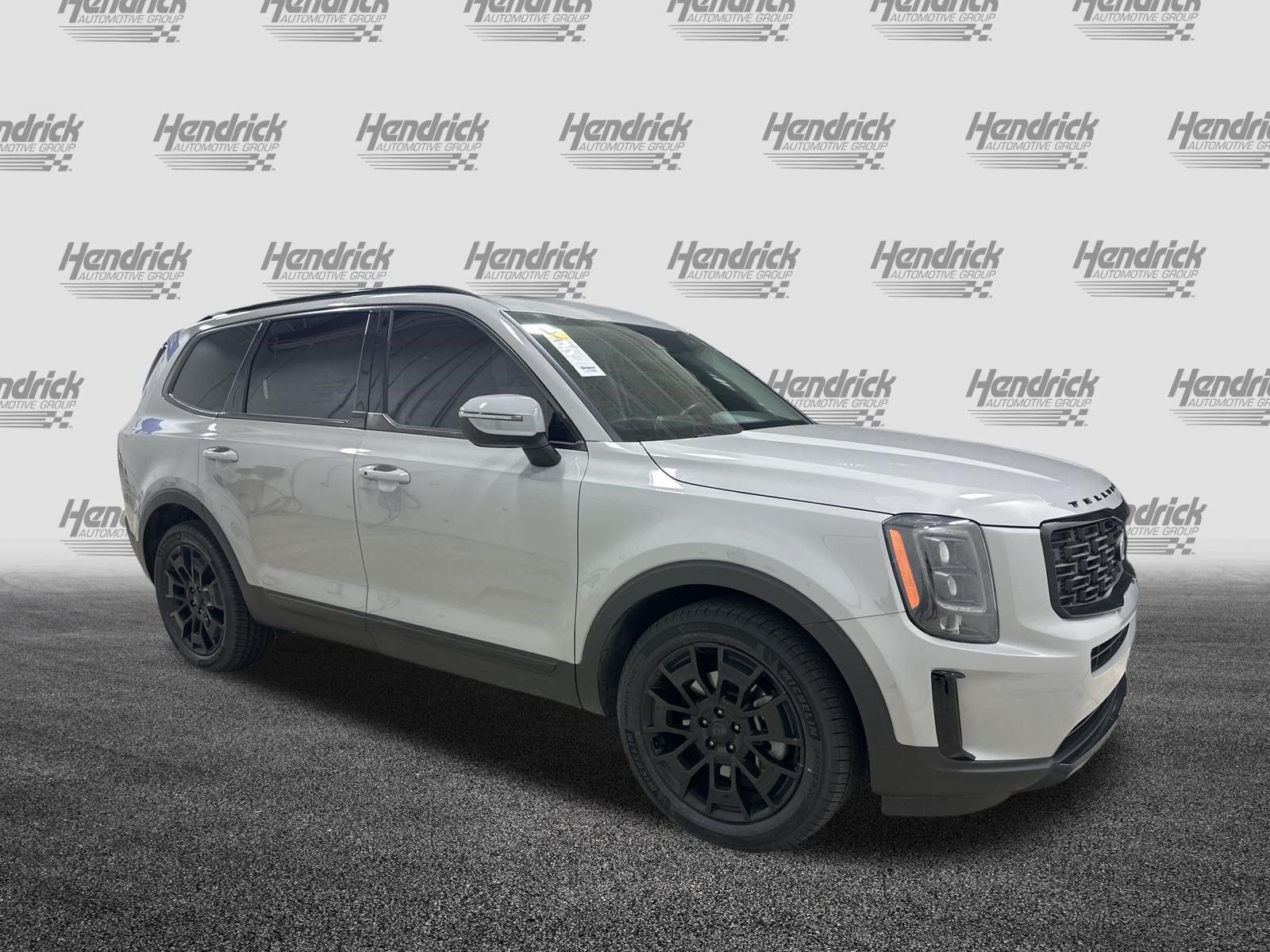 Used 2021 Kia Telluride EX w/ EX Premium Package AWD/4WD image 2