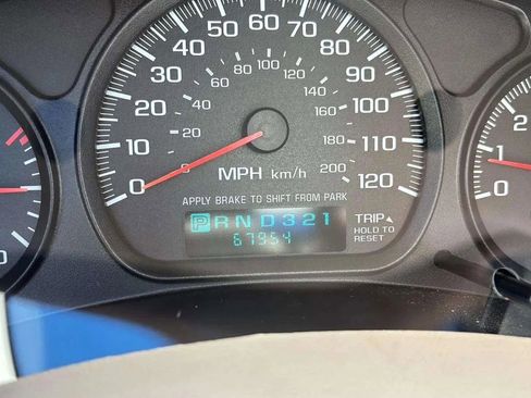 Used 2005 Chevrolet Impala LS w/ Preferred Equipment Group image 31