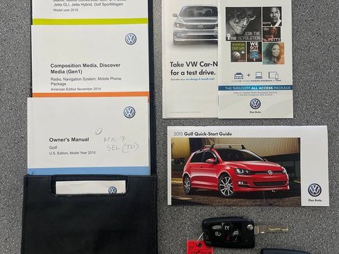 Used 2015 Volkswagen Golf S FWD image 18