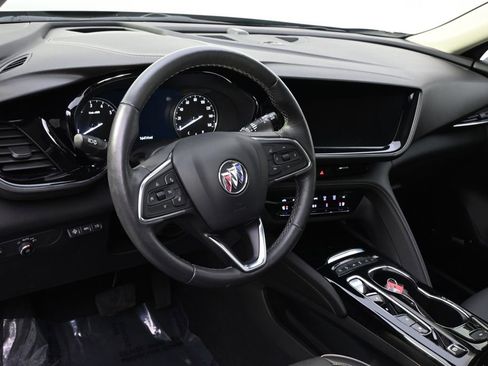 Used 2023 Buick Envision Avenir image 12
