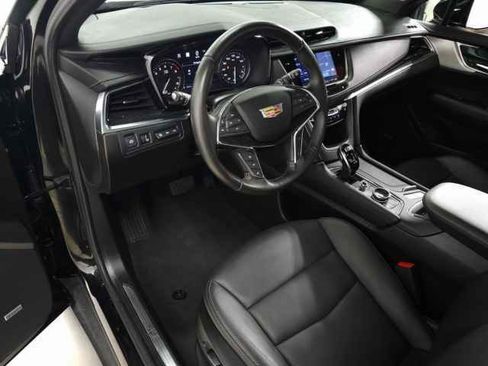 Certified 2022 Cadillac XT5 Premium Luxury w/ Technology Package image 17