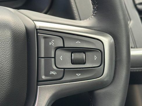 Used 2024 Chevrolet Tahoe Z71 w/ Luxury Package image 19