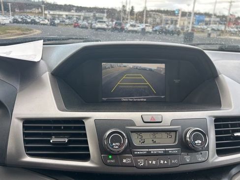 Used 2016 Honda Odyssey SE image 22