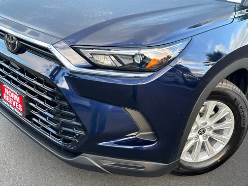 Certified 2026 Toyota Grand Highlander FWD image 3