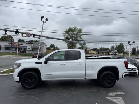 Used 2020 GMC Sierra 1500 Elevation w/ Elevation Value Package AWD/4WD image 5