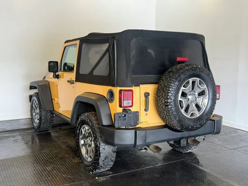 Used 2013 Jeep Wrangler Rubicon w/ PWR Convenience Group AWD/4WD image 6