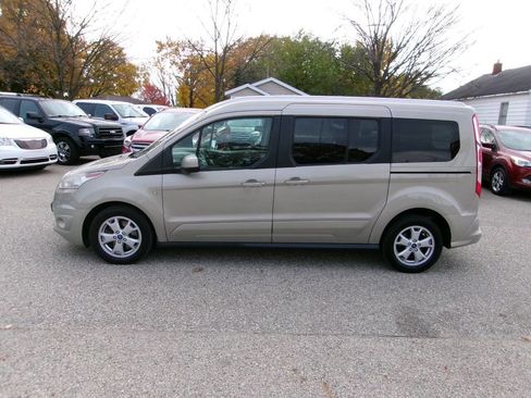 Used 2014 Ford Transit Connect Titanium image 2