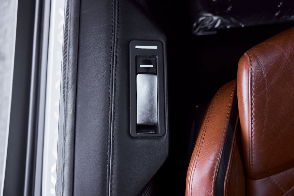 Used 2018 Lamborghini Aventador S AWD/4WD image 43