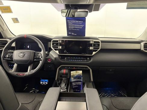 Used 2024 Toyota Sequoia 4WD image 25