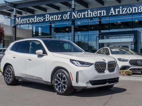 Used 2025 BMW X3 xDrive30i w/ M Sport Package AWD/4WD image 1