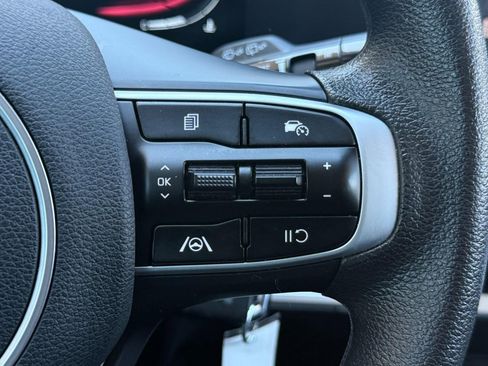Certified 2025 Kia Sportage LX AWD/4WD image 31