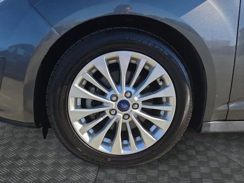 Used 2017 Ford C-MAX Energi SE w/ Equipment Group 402A image 35