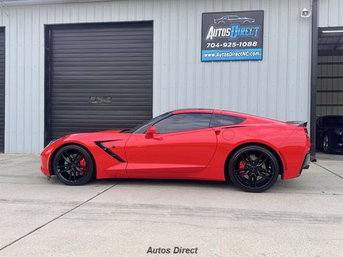 Used 2014 Chevrolet Corvette Stingray Coupe w/ 3LT Preferred Equipment Group RWD image 4