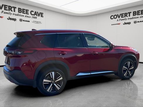 Used 2021 Nissan Rogue SL image 10