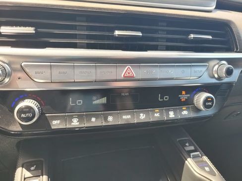 Used 2022 Kia Telluride EX w/ EX Premium Package FWD image 25