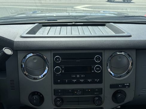 Used 2016 Ford F250 XLT w/ XLT Value Package image 13