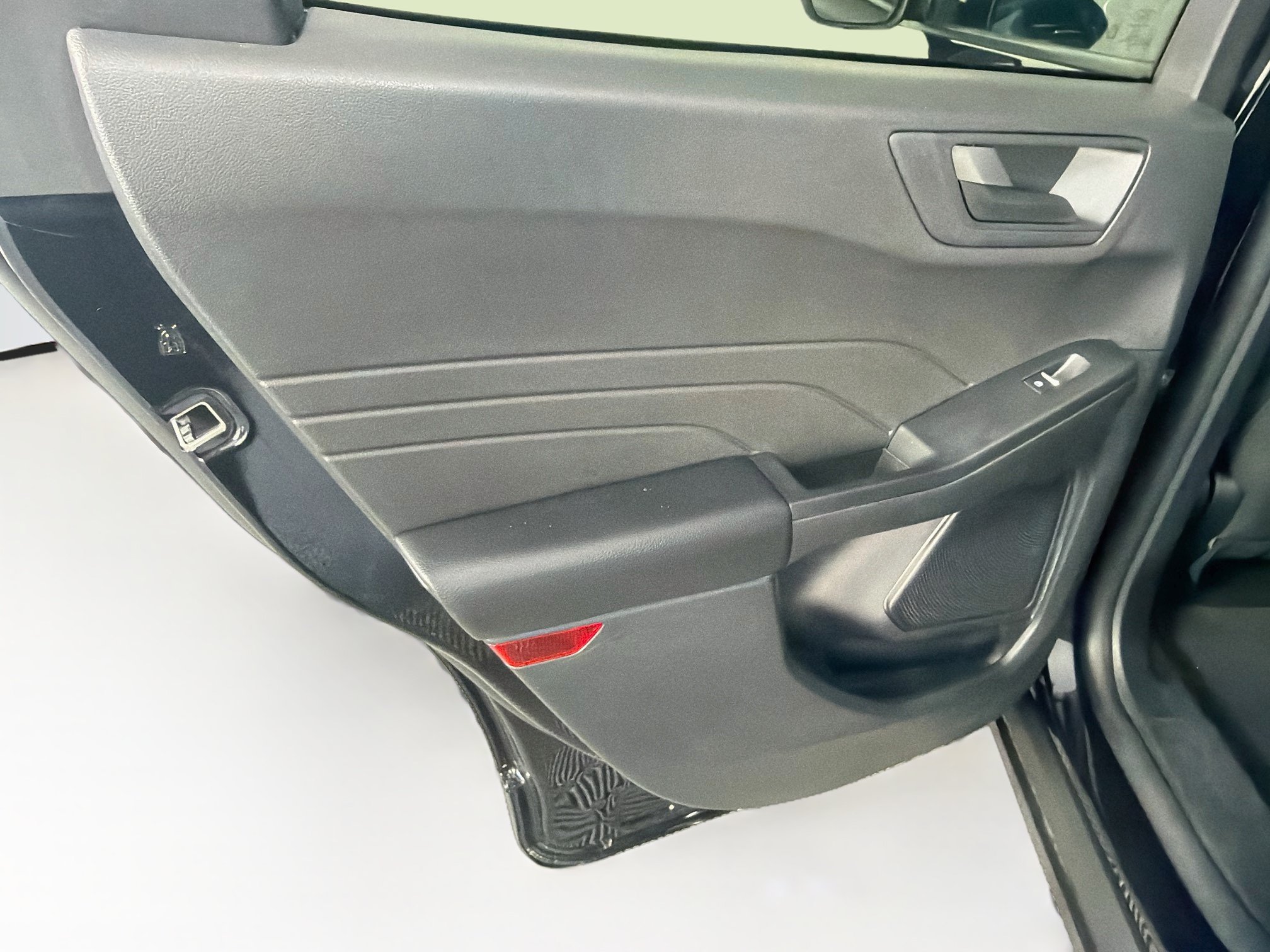 Used 2025 Ford Escape Active FWD image 27